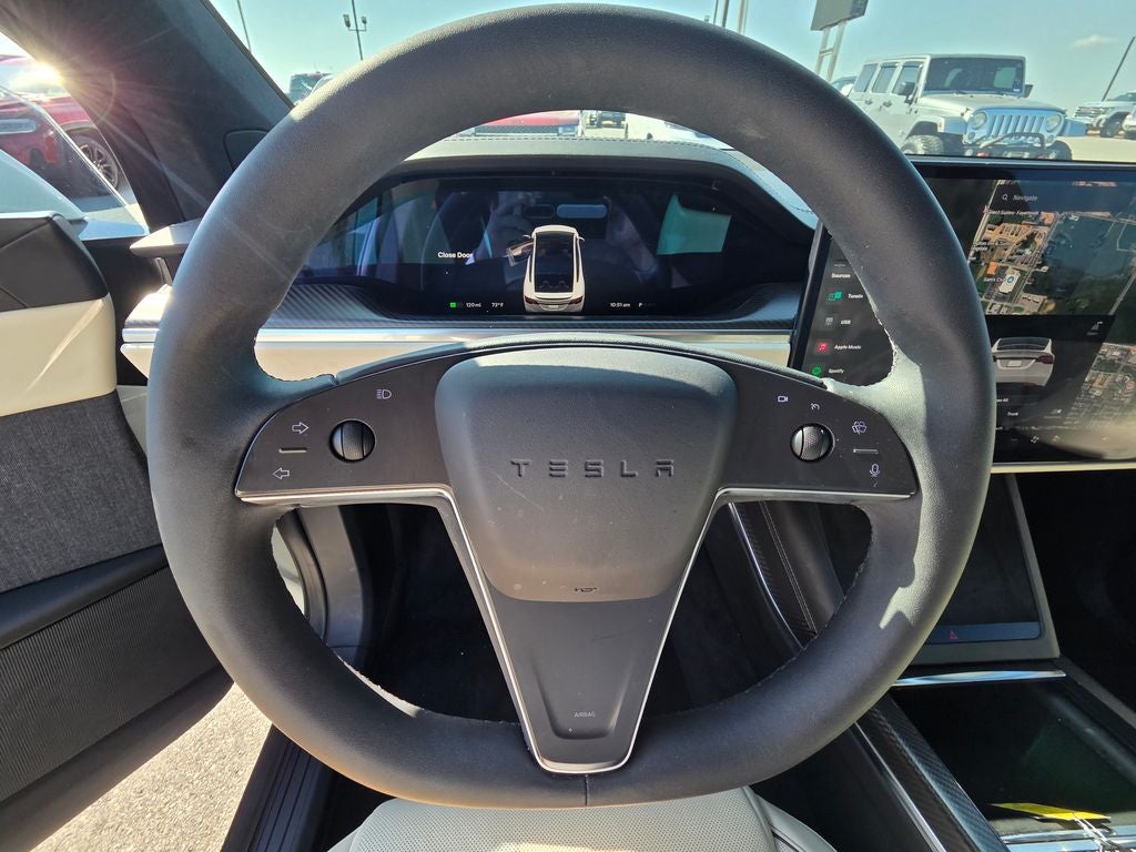 2022 Tesla Model X Plaid