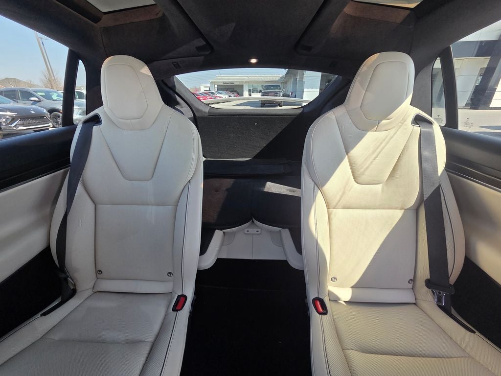 2022 Tesla Model X Plaid