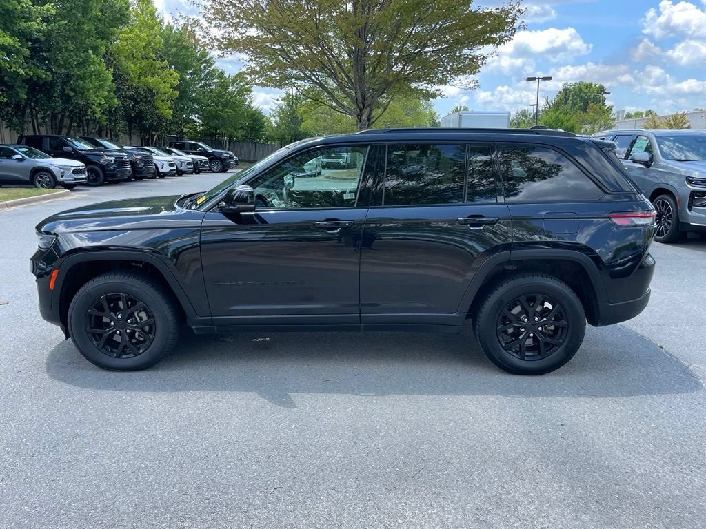 2024 Jeep Grand Cherokee Altitude