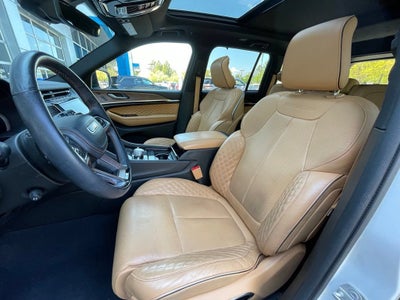 2023 Jeep Grand Cherokee Summit