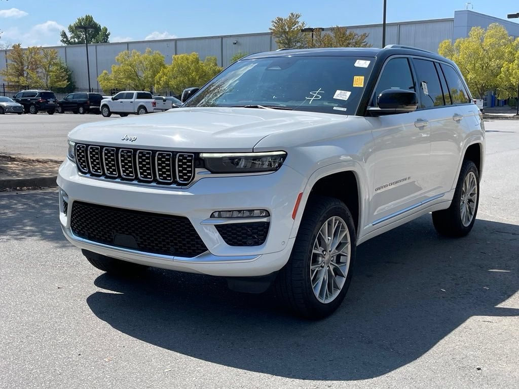 2023 Jeep Grand Cherokee Summit