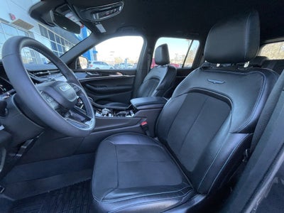 2022 Jeep Grand Cherokee 4xe Trailhawk