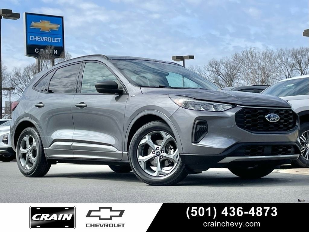 2023 Ford Escape ST-Line
