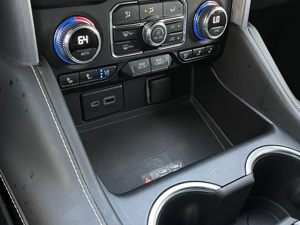 2024 GMC Yukon SLT