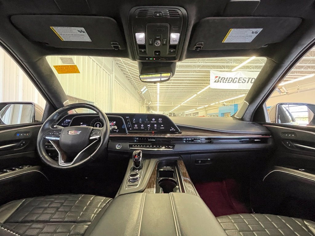 2023 Cadillac Escalade 4WD Sport Platinum