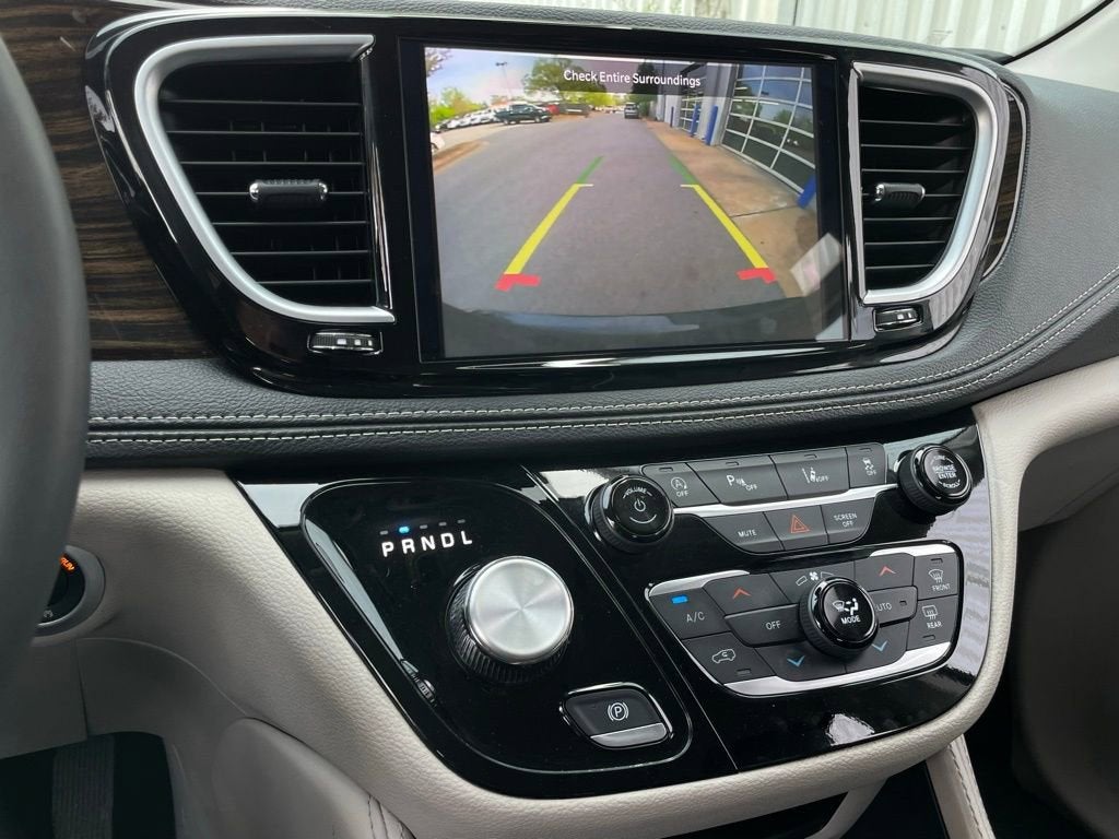 2024 Chrysler Pacifica Limited