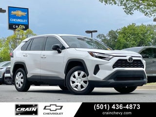 2025 Toyota RAV4 LE