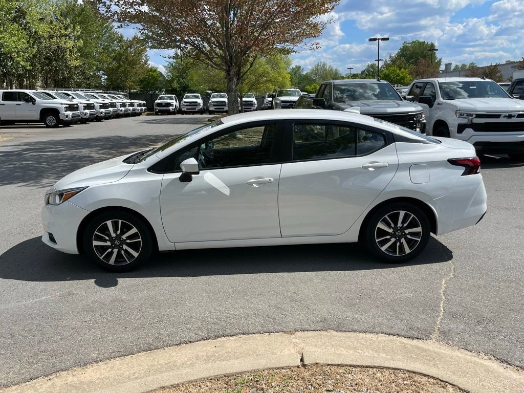 2022 Nissan Versa SV