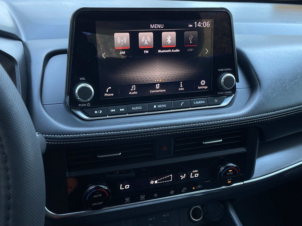 2026 Nissan ROGUE Base