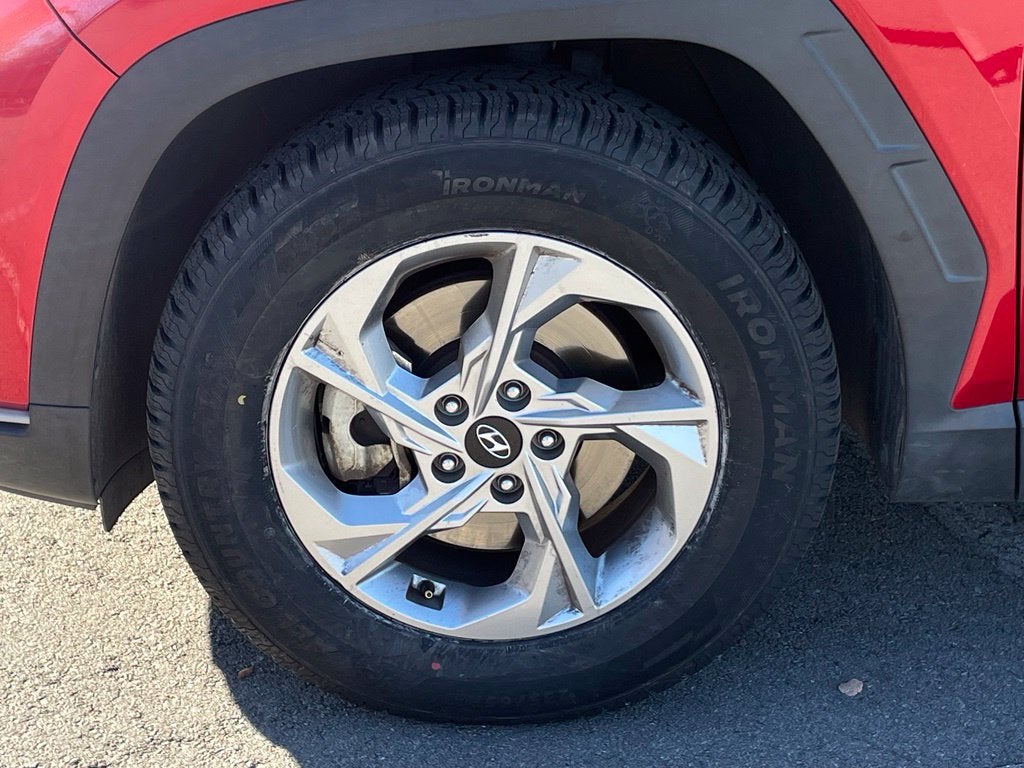 2022 Hyundai TUCSON SE