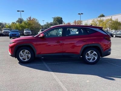 2022 Hyundai TUCSON SE