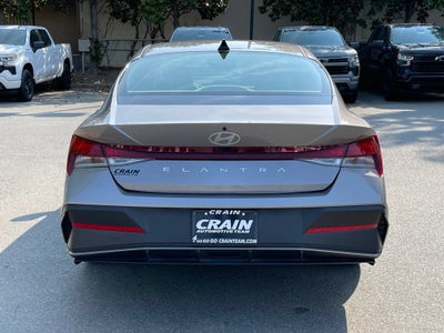 2024 Hyundai ELANTRA SEL