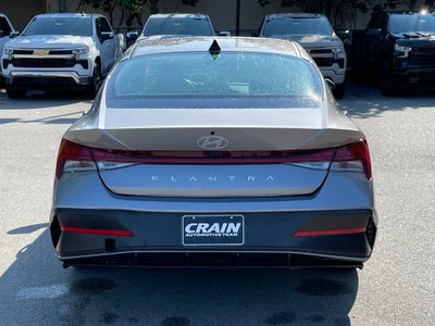 2025 Hyundai ELANTRA SEL Convenience
