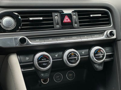 2022 Genesis G70 2.0T