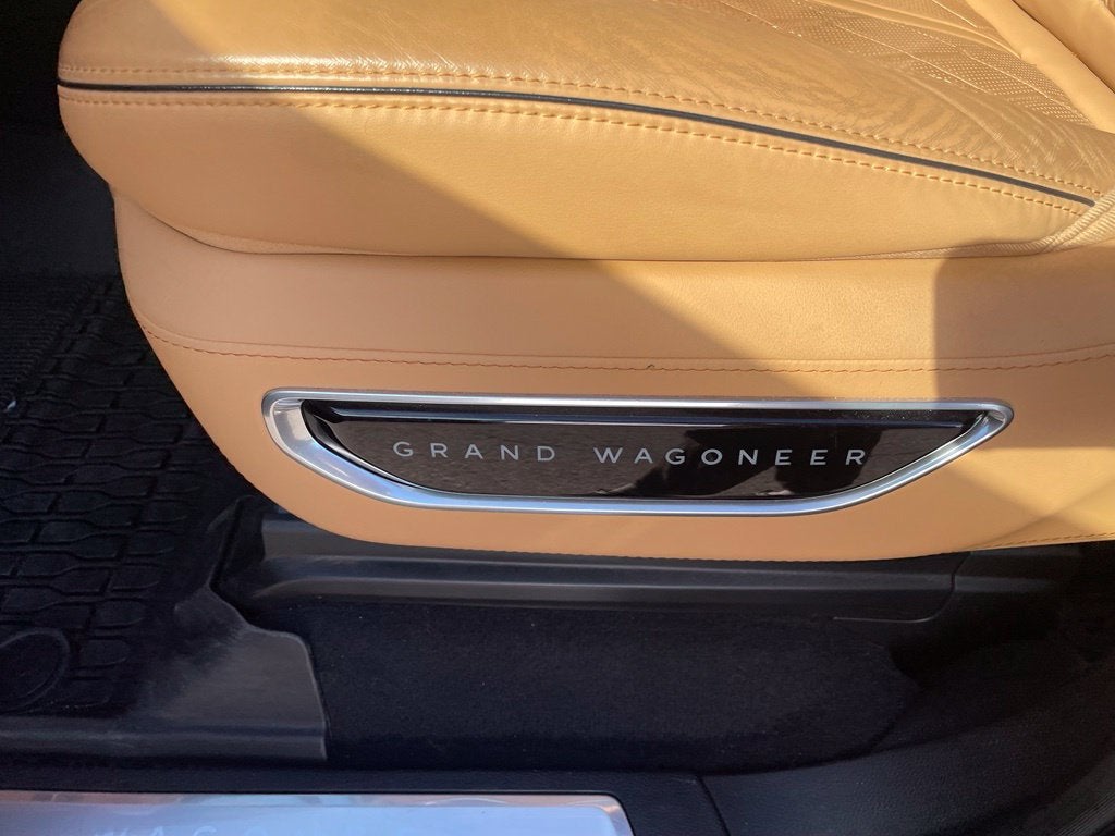 2023 Jeep Grand Wagoneer L Series III