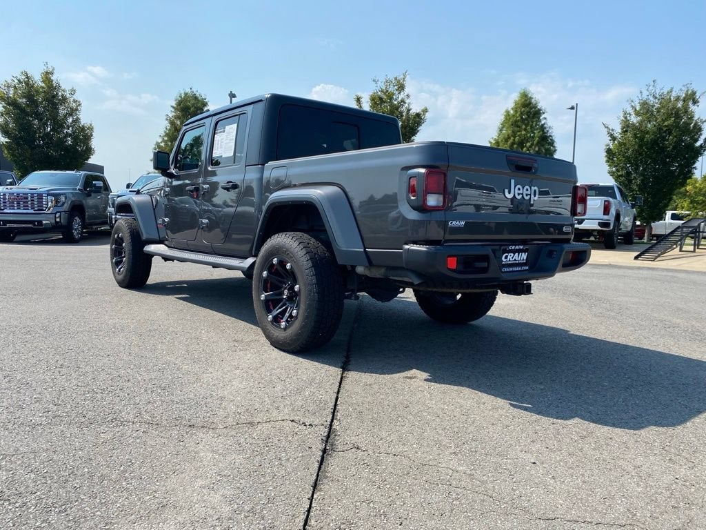 2021 Jeep Gladiator Overland