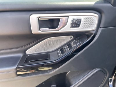 2022 Ford Explorer Platinum