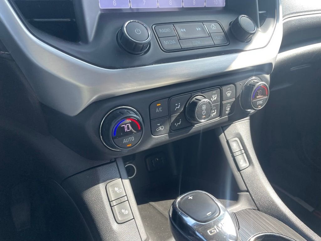 2019 GMC Acadia SLT