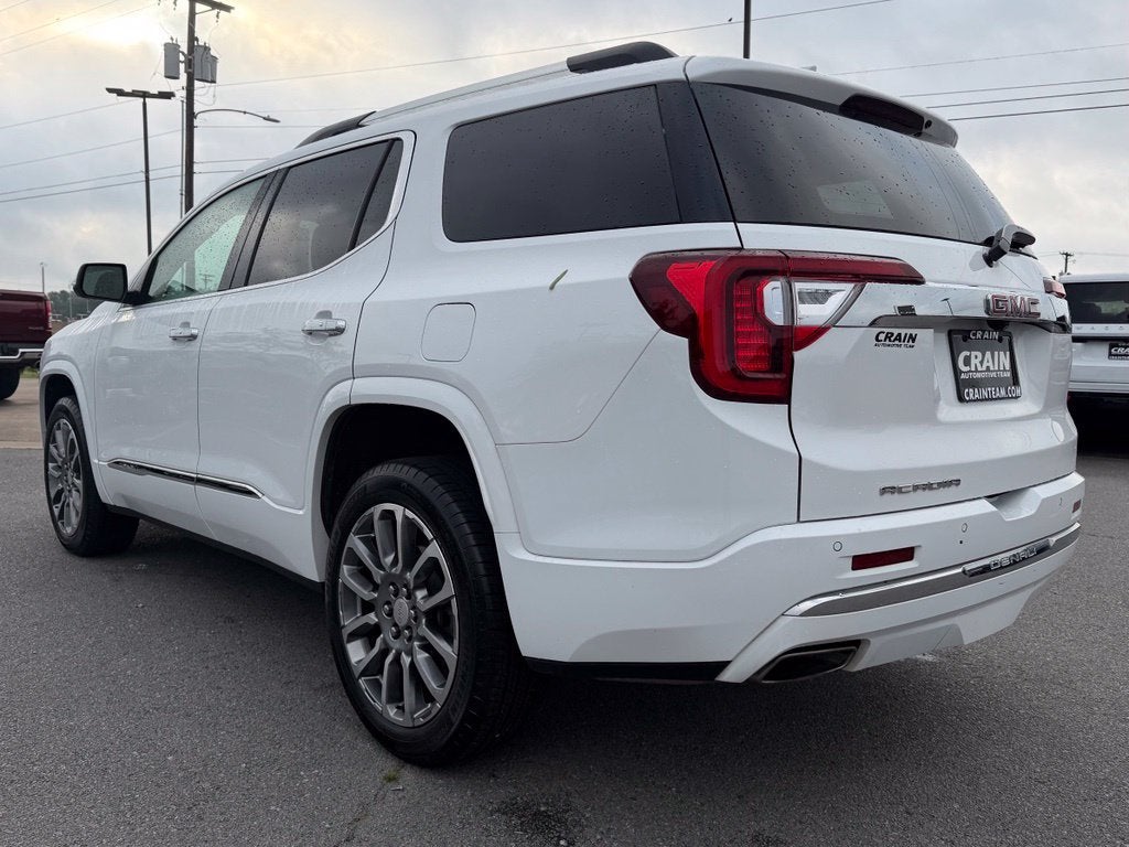 2023 GMC Acadia Denali