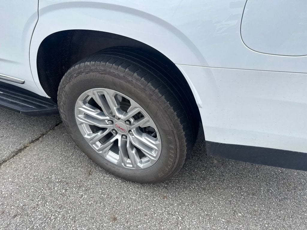 2022 GMC Yukon SLT