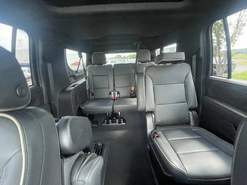 2023 GMC Yukon XL SLT