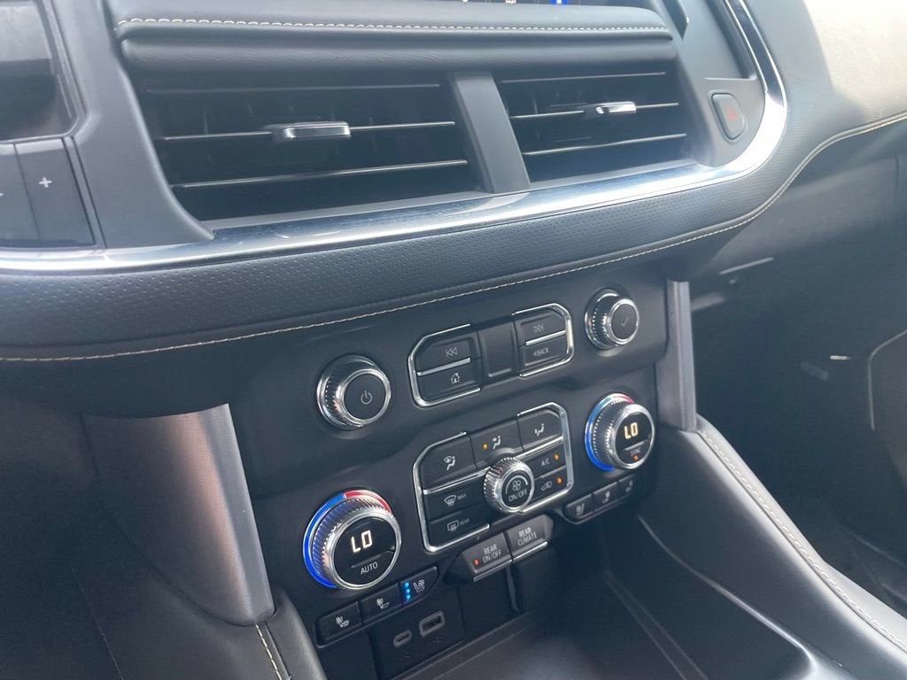 2024 GMC Yukon XL SLT