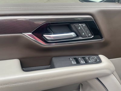 2025 GMC Yukon XL Elevation