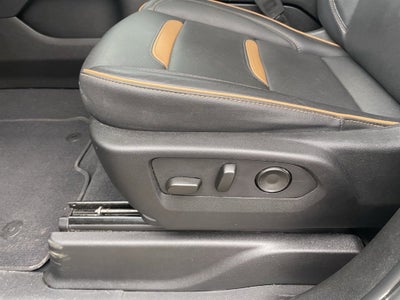 2024 GMC Yukon XL AT4