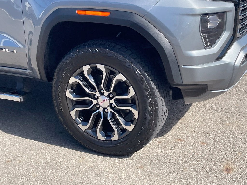 2024 GMC Canyon Denali