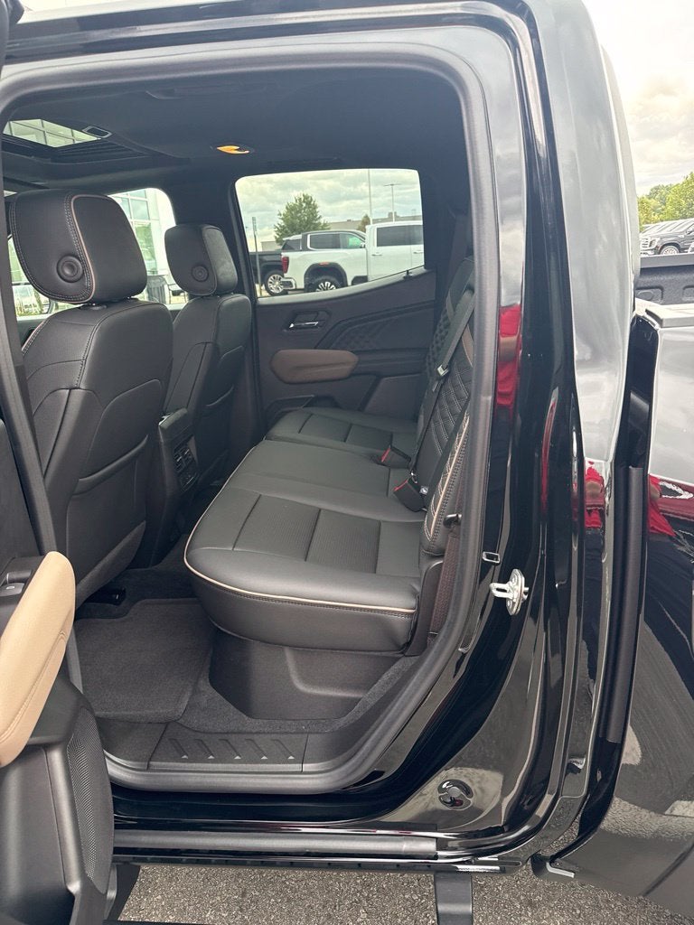 2024 GMC Canyon Denali