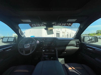 2025 GMC Sierra 1500 AT4