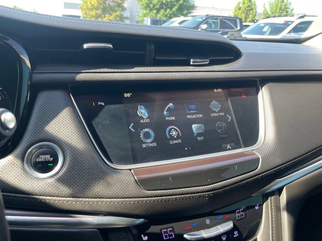 2018 Cadillac XT5 Luxury AWD