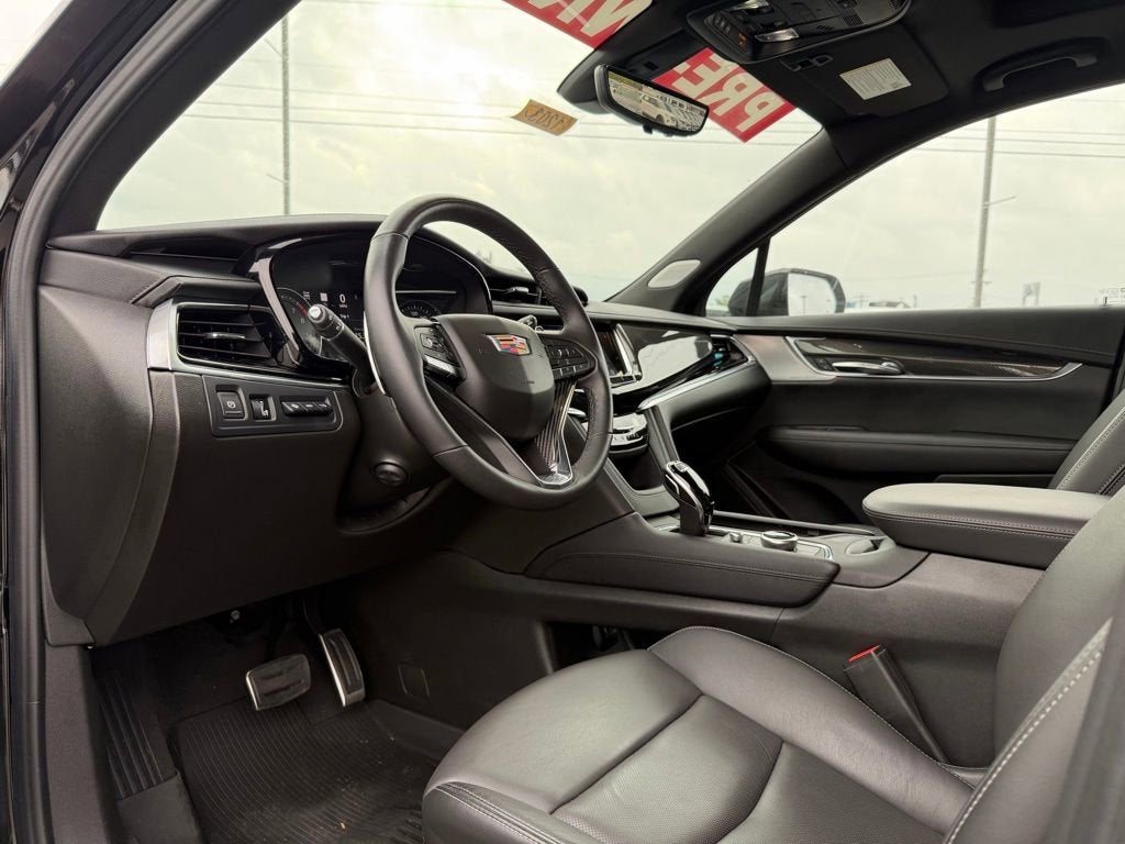 2025 Cadillac XT6 Sport