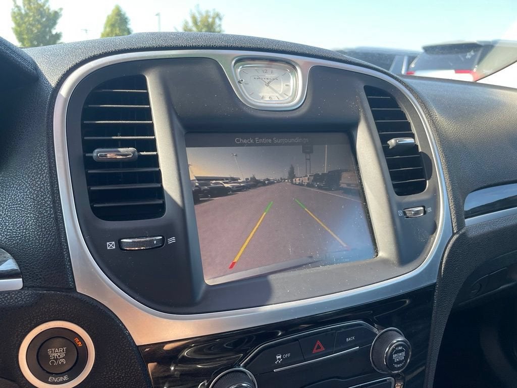 2016 Chrysler 300 Limited
