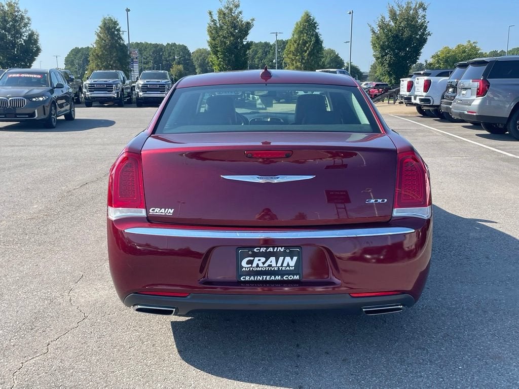 2016 Chrysler 300 Limited
