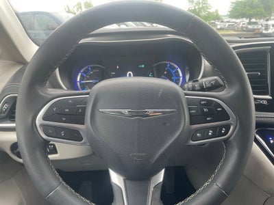 2023 Chrysler Pacifica Hybrid Touring L