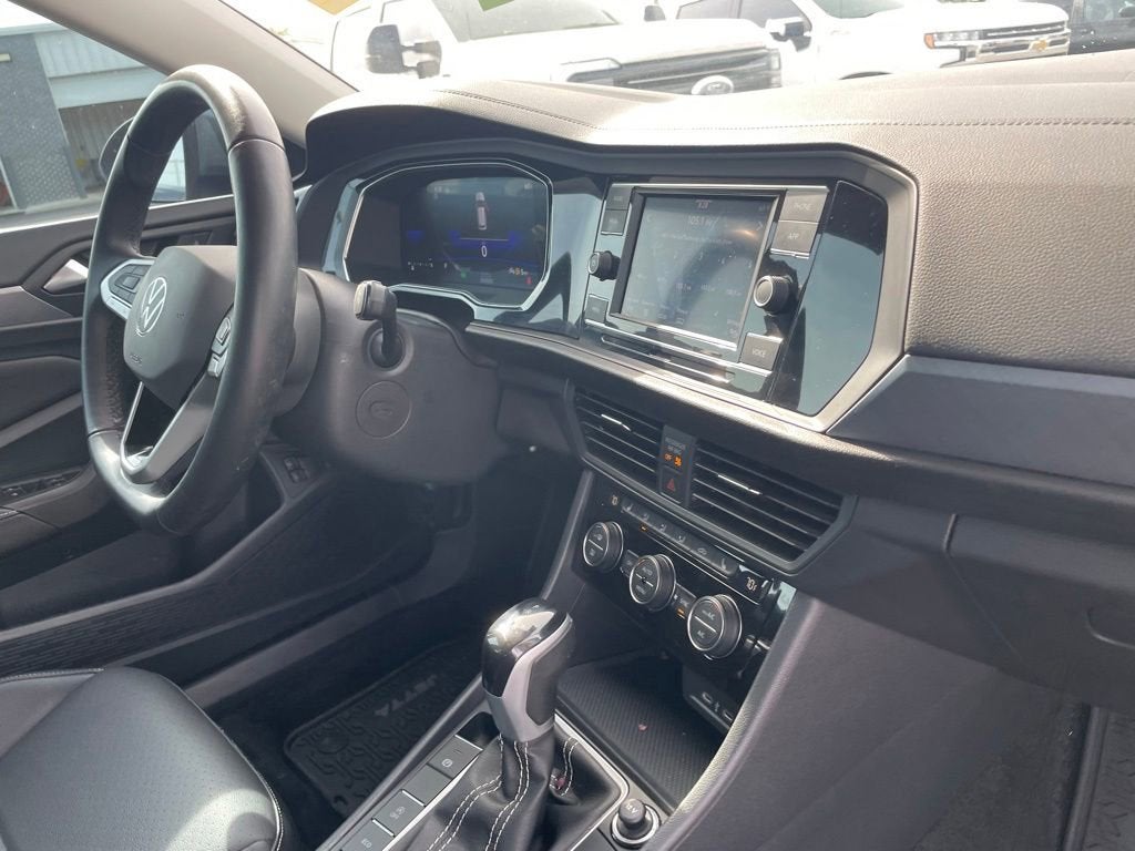 2023 Volkswagen Jetta SE