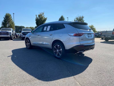 2022 Buick Enclave Essence