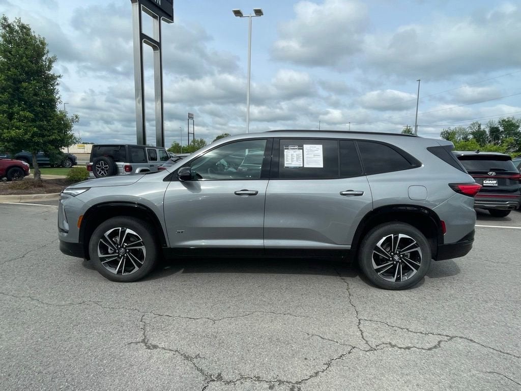 2025 Buick Enclave Sport Touring