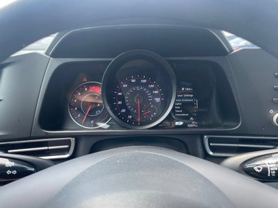 2022 Hyundai ELANTRA SE