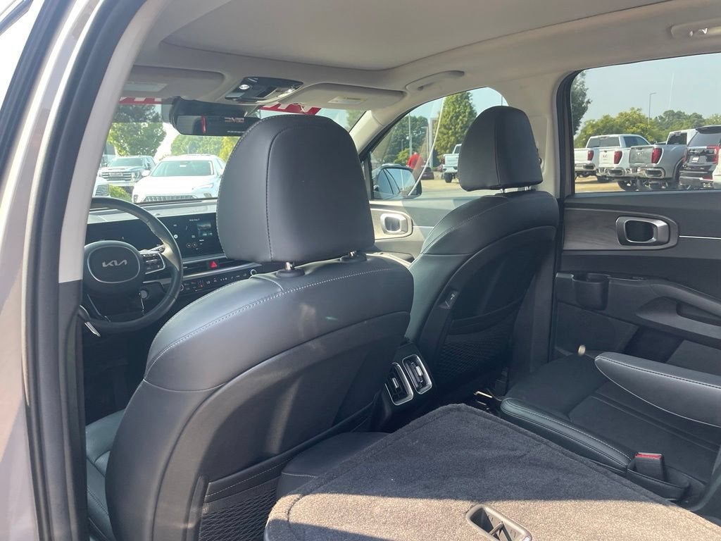 2025 Kia Sorento X-Line EX