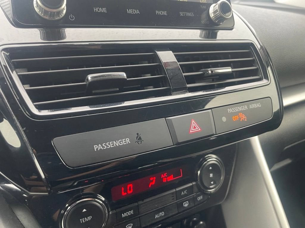 2025 Mitsubishi Eclipse Cross LE