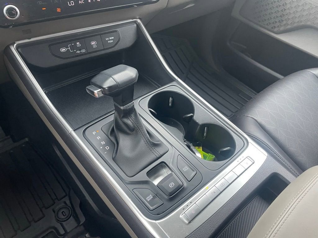2025 Kia Carnival LXS