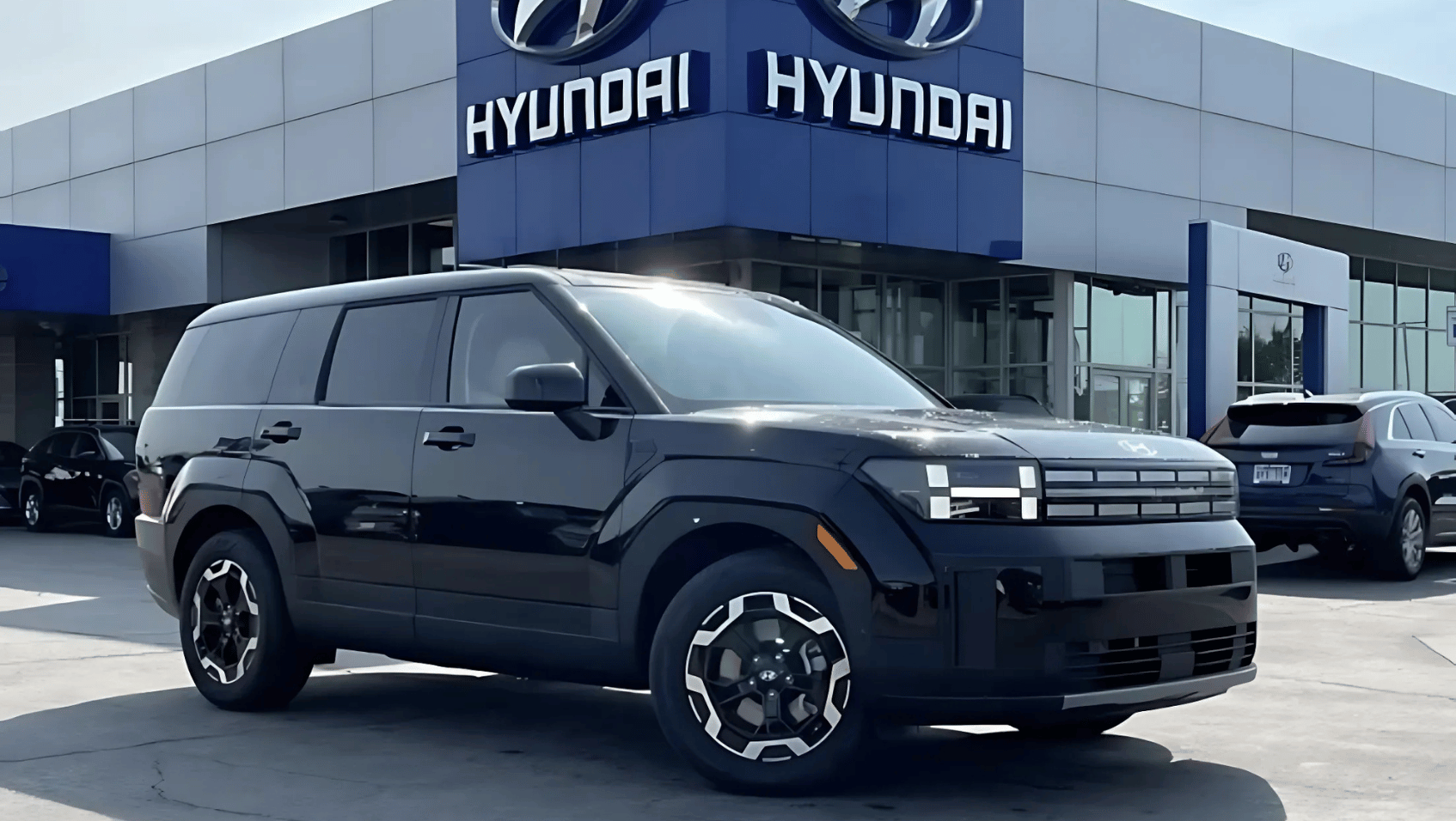 2025 Hyundai Santa Fe Front