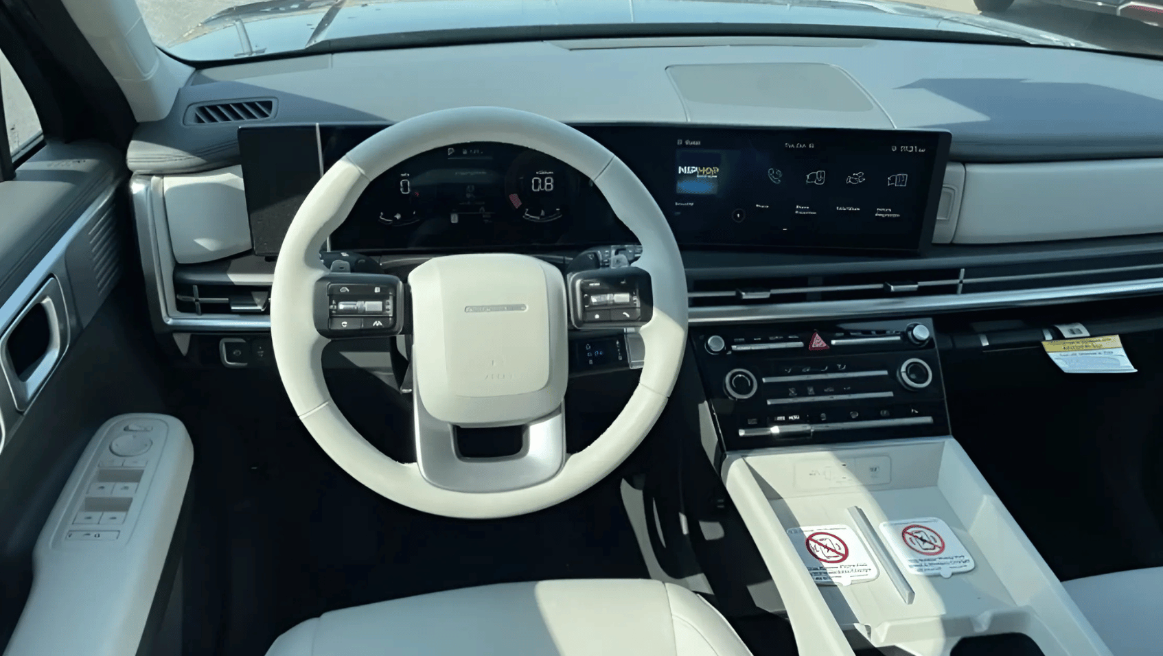 Interior View of the 2025 Hyundai Santa Fe