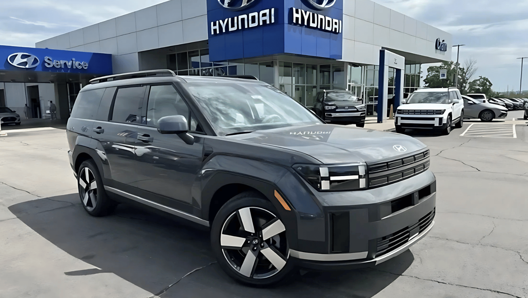 2025 Hyundai Santa Fe Hybrid